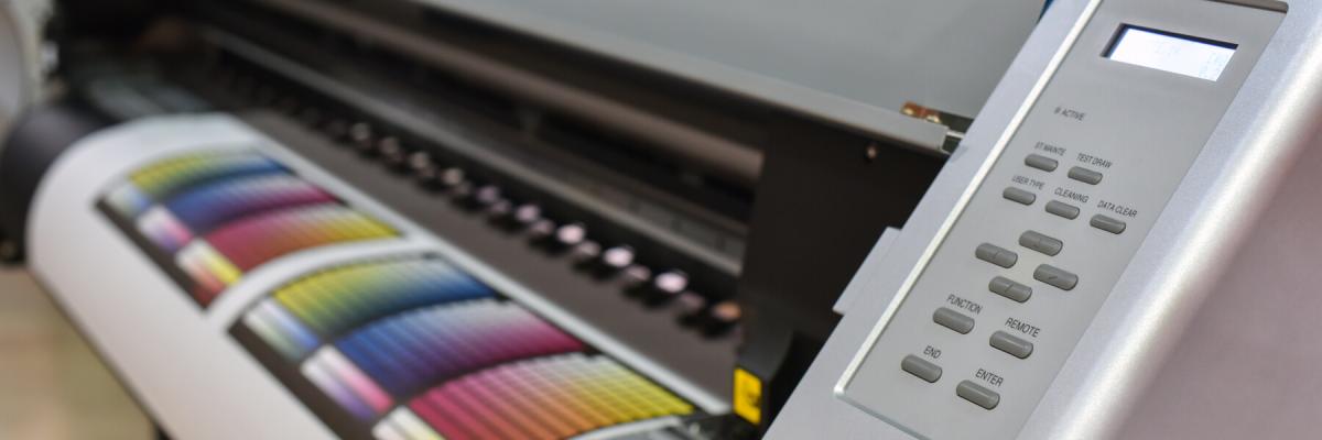 Wide format printer in use